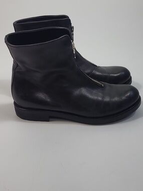 Gravitypope Black Leather Ankle Booties Zipper Closure